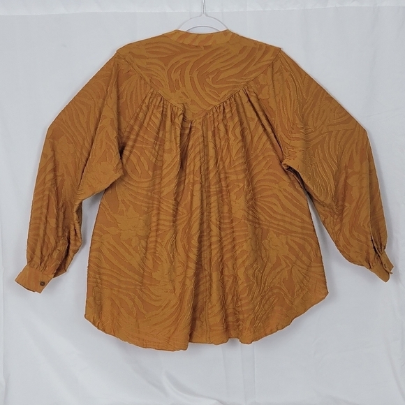 Free People Can't Stop Dreaming Flowy Pleated Tunic Blouse Gold Women's XS NWOT - Picture 3 of 12